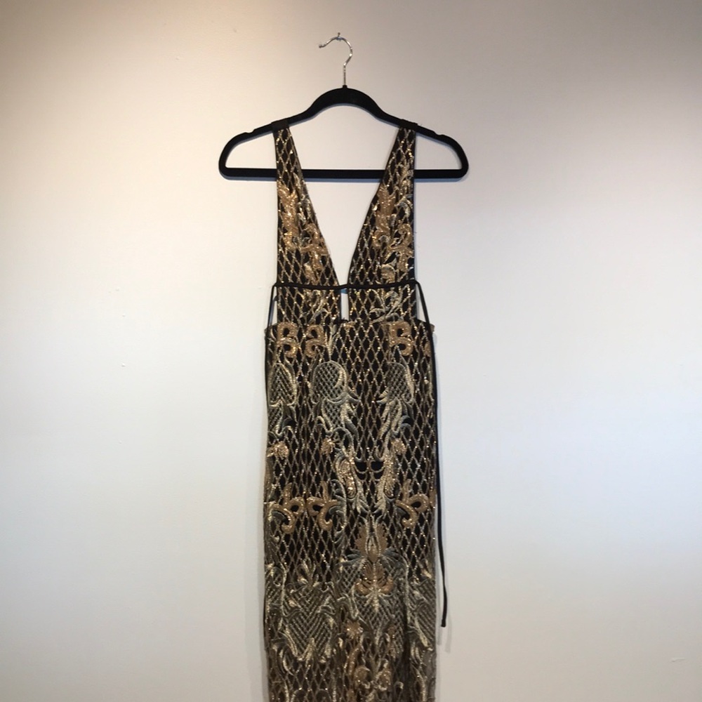 JD Luxe Embroidered Dress